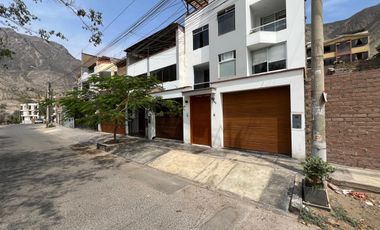 Vendo Terreno Cercado en Zona Tranquila en La Molina