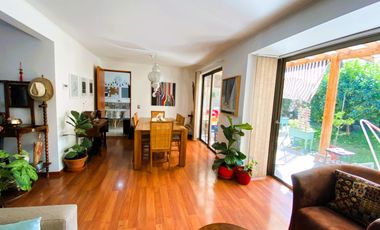 Impecable En Condominio Sector Las Pircas