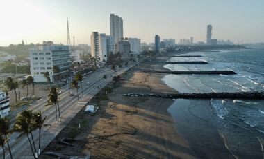 DEPARTAMENTO EN RENTA CON ALBERCA FRENTE A LA PLAYA PLAYA HERMOSA BOCA DEL RIO