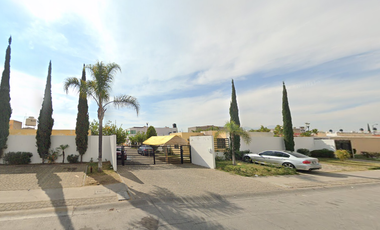 SF-  CASA EN VENTA EN REAL DEL SOL