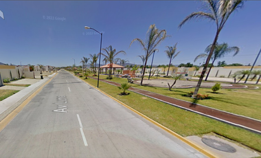 SF-  CASA EN VENTA EN REAL DEL SOL