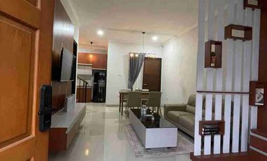 rumah mewah di cirendeu