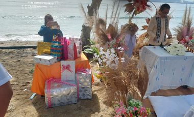 Beach house or large private residence for sale on the famous Dahican Beachline, Cadanlaan, Mati City, Davao Oriental, 9 bedrooms, scope for more