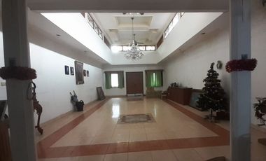 Rumah dijual di Cipete Utara Kebayoran Baru Semi Furnish Lokasi Ok