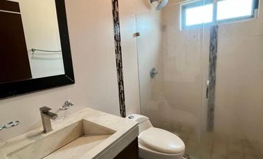 CASA EN VENTA BUGAMBILIAS ZAPOPAN