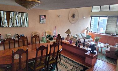 ¡Hermosa Casa en Exclusivo Fraccionamiento Cerca de La Ibero!