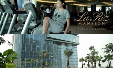 LA'RITZ Apt PENTHOUSE TERMEWAH, Surabaya