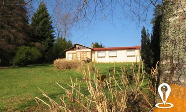 Casa y 3 cabañas parcela 8.300m². Villarrica-Pucón