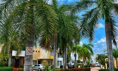 Casa en renta en Marina Vallarta, Yubarta