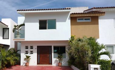 Casa en renta en Marina Vallarta, Yubarta