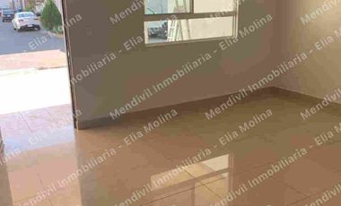 CASA EN PRIVADA SECT. IRLANDES NTE. EQUIPADA POR AVE. CONCORDIA.
