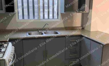 CASA EN PRIVADA SECT. IRLANDES NTE. EQUIPADA POR AVE. CONCORDIA.