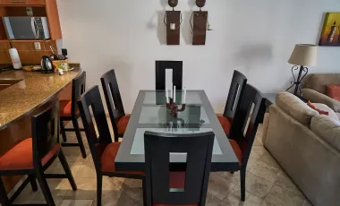 VENDEDOR MOTIVADO Condominio en venta Portofino, vista a la marina. Turn-key deal