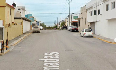 SF-  CASA EN VENTA EN VILLA FLORIDA