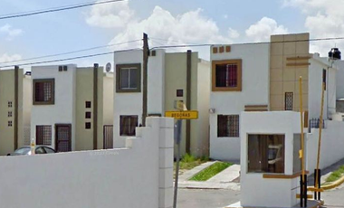 SF-  CASA EN VENTA EN VILLA FLORIDA