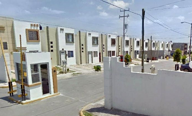 SF-  CASA EN VENTA EN VILLA FLORIDA