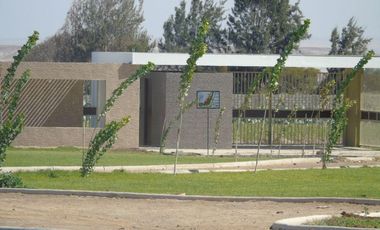 HERMOSO CONDOMINIO EN LA JOYA