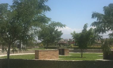 HERMOSO CONDOMINIO EN LA JOYA