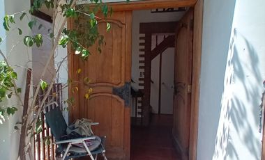 Casa dos pisos, 5 dormitorios, 4 baños 638/167