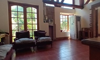 Casa dos pisos, 5 dormitorios, 4 baños 638/167