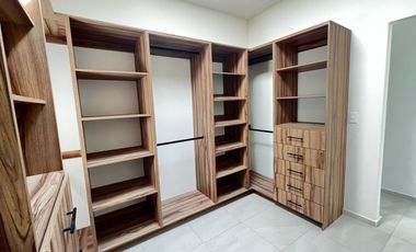 Venta de Casa Moderna  en Palmira, Cuernavaca