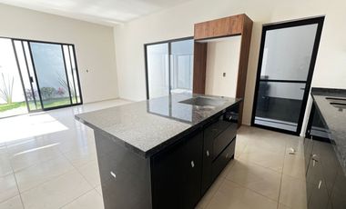 Venta de Casa Moderna  en Palmira, Cuernavaca