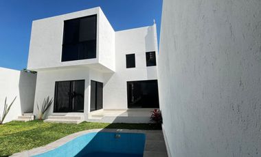 Venta de Casa Moderna  en Palmira, Cuernavaca