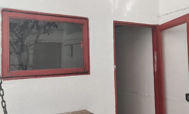 Arriendo casa Comercial sector Santa Teresita Laureles Medellín