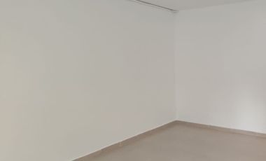 Arriendo casa Comercial sector Santa Teresita Laureles Medellín