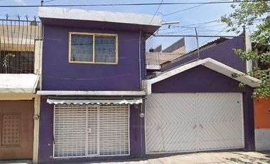Gran oportunidad Casa en venta con gran plusvalía de remate dentro de Iglesia de Santo Domingo , Ciudad Nezahualcóyotl, Estado de México