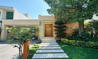INCREIBLE CASA EN VALLE REAL EN VENTA EN COTO SANTA FE