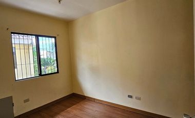 House for rent w/ 3 bedrooms and Car port in Tarlac City