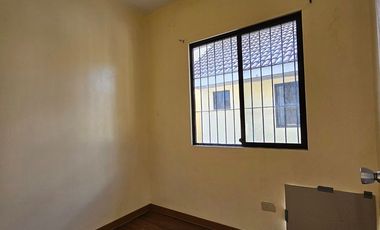 House for rent w/ 3 bedrooms and Car port in Tarlac City