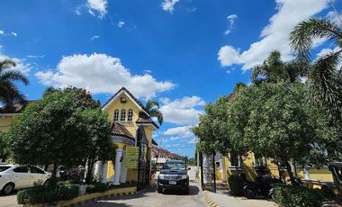 House for rent w/ 3 bedrooms and Car port in Tarlac City