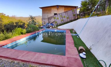 Se vende Parcela de 1ha con 2 casa en Monterrey, Curacaví