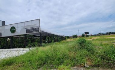 En alquiler estratégico terreno en pleno casco comercial de Villa Club, km 14 de la Vía a Samborondón