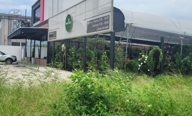 En alquiler estratégico terreno en pleno casco comercial de Villa Club, km 14 de la Vía a Samborondón