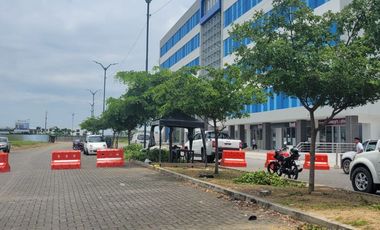 En alquiler estratégico terreno en pleno casco comercial de Villa Club, km 14 de la Vía a Samborondón