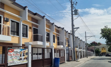 Ready to Move-In Townhouse in Las Pinas Near SM Southmall, Las Pinas
