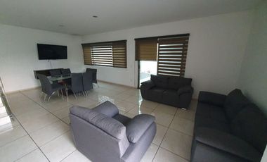 Casa En Renta Amueblada Bonaterra