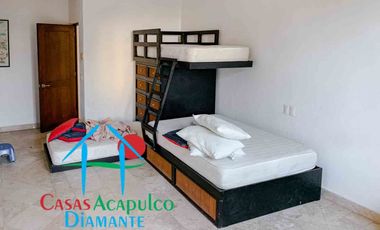 Exclusivo departamento de playa con alberca privada y vista al mar