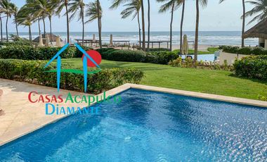 Exclusivo departamento de playa con alberca privada y vista al mar