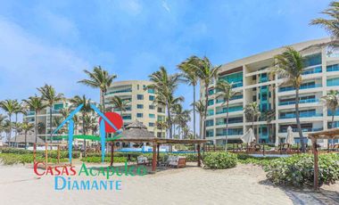 Exclusivo departamento de playa con alberca privada y vista al mar