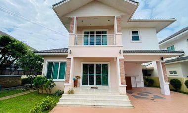 House for rent in the project, Nong Chom, San Sai, fully furnished, ready to move in, good location, convenient travel. Just 5 minutes from Tonkla School.