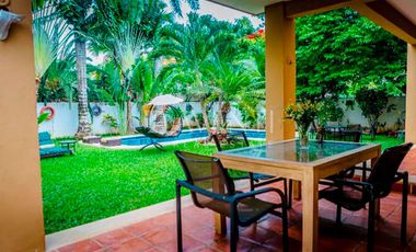 Casa amueblada disponible, Campestre Residencial, Cancún Quintana Roo.