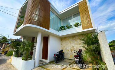 Brand  new modern villa in Padang linjong Canggu