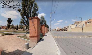 BONITA CASA CON POSESIÓN, ENTREGA INMEDIATA!!!!! CONJUNTO URBANO REAL VERONA, TECAMAC