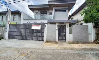 House and Lot for sale in Filinvest 2 Batasan Hills near Commonwealth Quezon City Near Filinvest 1, UP Diliman, Diliman Doctors, Ever Gotesco, Shopwise Commonwealth, SM North EDSA & Trinoma Mall)