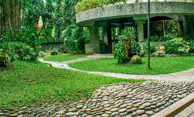 3 bedroom in Makati for rent