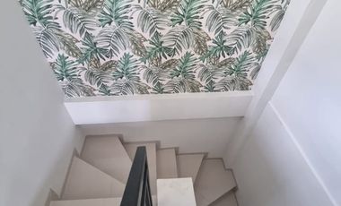 Rumah Eastern Park Sukolilo Surabaya Disewakan